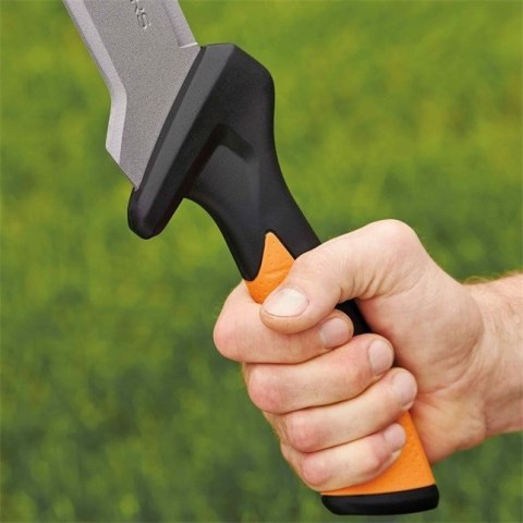 FISKARS MACZETA SOLID