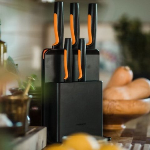 FISKARS ZESTAW 5 NOŻY W BLOKU CZARNYM FUNCTIONAL FORM