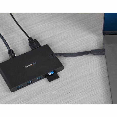 USB-C ADAPTER - HDMI AND VGA/.