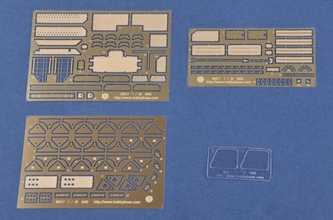 Model plastikowy BAZ-64022 z 5P85TE2 TEL S-400