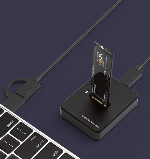 Stacja dokujaca dysków M.2 SATA i NVME USB-C