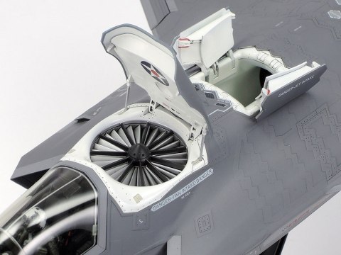 Model plastikowy Lockheed Martin F-35B Lightning II 1/48