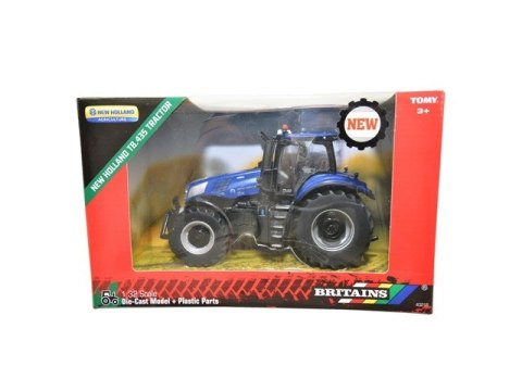 TOMY New Holland T8.435 traktor 43216 /3