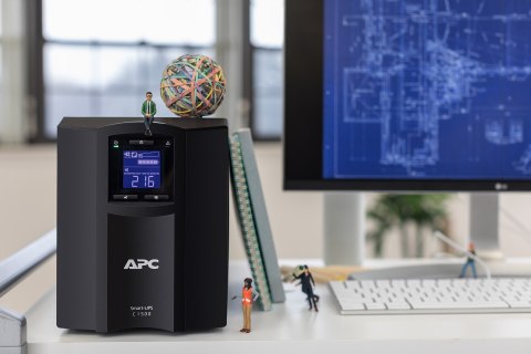 APC Smart-UPS C 1500VA LCD 230V with SmartConnect