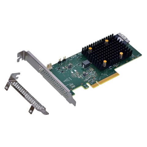 Broadcom karta MegaRAID 9540-8i 12Gb/s SAS/SATA/NVMe PCIe 4.0 x8, 1 x8 SFF-8654