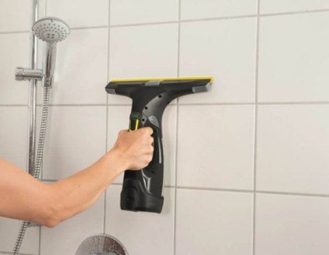 Ściągaczka z myjką KARCHER WV 5 Plus N Czarny