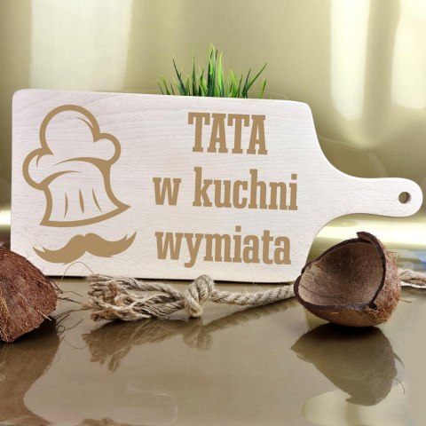 Deska Tata w kuchni wymiata